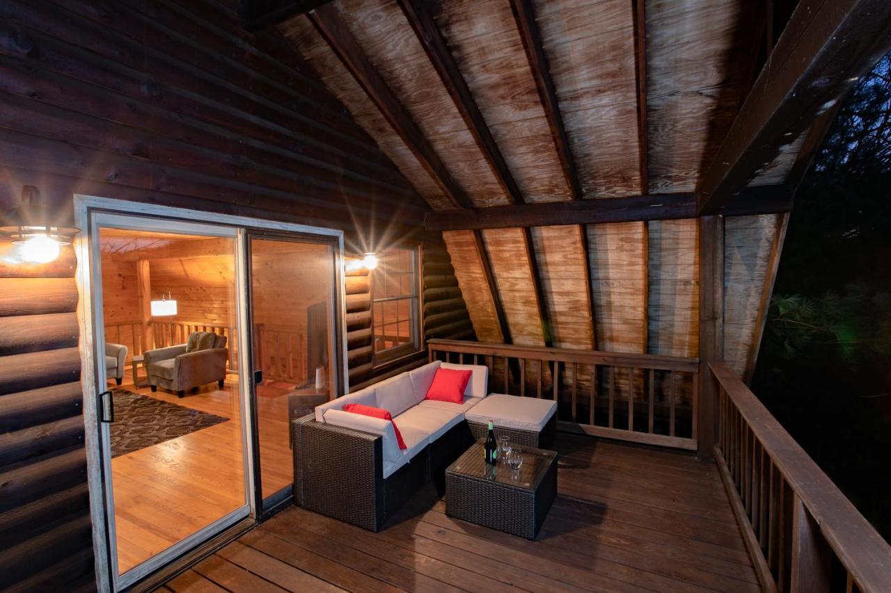 Treetops Cabin Easy To Asheville With Fast Wifi And Great View Swiss ภายนอก รูปภาพ